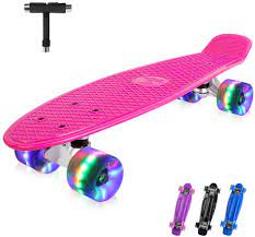 For skaters taller than 5 feet 3 inches with a size 9 or larger shoe Beleev Skateboard 22 Zoll Komplette Mini Cruiser Retro Skateboard Fur Kinder Sk8park De