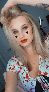 Hello everyone! So I started streaming in February of last year, I've had a  couple of bumps in the road with work (since then I got a new job as of this