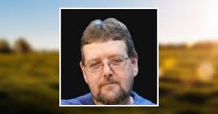 Tracey Hicks's Instagram, Twitter & Facebook