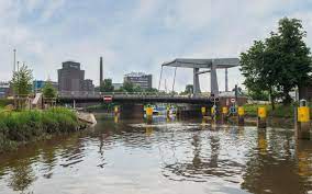Same price if you travel from elmshorn to hamburg hauptbahnhof or hamburg airport. Elmshorn Kapten Jurs Klappbrucke Ppl Hamburg