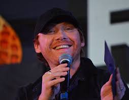 Grint Projects :: Photos, videos, logos, illustrations and branding ::  Behance