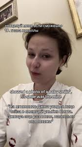 Make The Two People in The Photo Smile and Kiss Keep The Same Original  Function