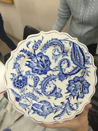 Fethiye Nursen Tanacan Cini Mavi Ve Beyaz Desenler Sanat Desen