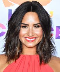 But like a good beauty addict — she has her own skin care line called devonne by demi and changes her hair color and style so often we can barely keep track. Demi Lovato S Choppy Lob Haircut Long Hair Styles Demi Lovato Hair Lob Haircut