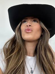 Brooklyn Lewis (@bp.lewis) • Instagram photos and videos