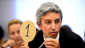 Dan Diaconescu: "Pentru noi este important să strângem bani pentru Tarom și  CFR Marfă și apoi să vedem ce se întâmplă cu Hidroelectrica"