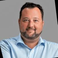 600+ Profile mit dem Suchbegriff „Ralph 🚑“