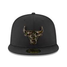 Chicago Bulls Camo Metal Logo 59fifty Fitted Hats New Era Cap Metallic Logo Fitted Hats New Era Camo