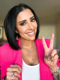 How do we all feel about charcuterie boards?!!!! I LOVE them, but rarely  have time for them…if I did I would make one themed for every holiday!!  What's your fave items to