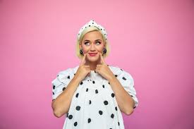 The actor and katy perry welcomed their first child together, daisy dove, in august and now bloom is weighing in on just who he thinks their. Katy Perry Shows Off Post Pregnancy Body In New Must See Selfie Talent Recap