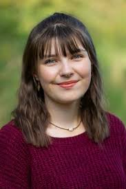 Brenna Powers receives travel award