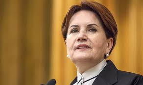 Ayşe buğra çok ünlü bir yazarın da kızı. Zc0q9n9vo Szxm