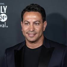 IRMA LAKE (@irma_lake)