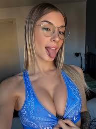 Camilla Stelluti on X: @stephie_martine Of course🤭  t.cotIrhOkp0AL  X