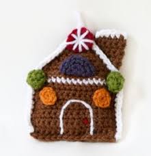 Lola Says You Haven T Lived Until You Ve Visited The Lion Brand Yarn Studio In New York Ci Crochet Keychain Pattern Crochet Xmas Christmas Crochet Patterns
