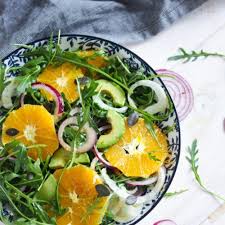 Salade A L Avocat A L Orange Et Au Fenouil Cru Recette Salade Fenouil Fenouil Salade
