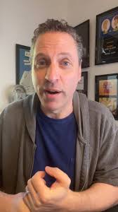 I’m teaching a live Joke Writing Workshop