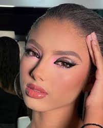 Fabiola Velasquez (@fabiolavelasquez_) • Instagram photos and videos