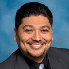 Isaac Carreon's Instagram, Twitter & Facebook