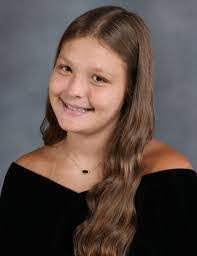 Susanne Adkins's Instagram, Twitter & Facebook