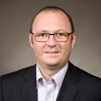 Jennifer Goellner's Instagram, Twitter & Facebook