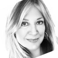 Gina Bove's Instagram, Twitter & Facebook