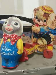 Found At Goodwill Outlet Store In Bellmawr And Yes They We Be On Shopgoodwill Com Goodwill Outlet Store Christmas Ornaments Holiday Decor