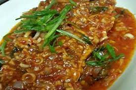 2 ekor ikan patin 1 kg 1 l air 2 sdm minyak untuk menumis haluskan masak sampai mendidih dan mengental. Resepi Ikan Siakap Goreng Pedas Resepi Pilihan Terbaik