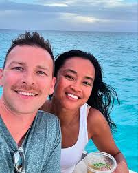 Derek Schramm (@poppinschrammpagne) • Threads, Say more