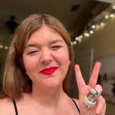 Danielle Sempsrott (@danielle.hilton.7) • Facebook