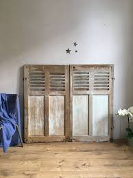 Volets Anciens C Est Vintage Commodes Tables Et Buffets Vintage Commode Vintage Mobilier De Salon Decoration Interieure