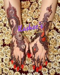 Beautiful Red And Black Mehndi Design By Kashee S Beauty Parlour Mehndi Designs For Hands Black Mehndi Designs Mehndi Designs