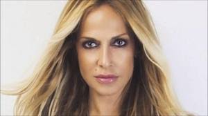 Super anna vissi запись закреплена. Anna Vissi Tops Greek Charts With I Kathimerinotita Mas