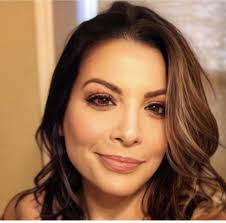 Linda Berberian's Instagram, Twitter & Facebook