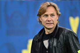 Jun 27, 2021 · главный тренер ростова валерий карпин ответил на вопрос о желании возглавить сборную россии по футболу. Valerij Karpin Vozglavil Sbornuyu Rossii Gazeta Ru