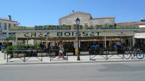 Le Restaurant Picture Of Brasserie Chez Boisset Saintes Maries De La Mer Tripadvisor