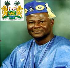 o máximo: Serra Leoa: Presidente comparado a um rato