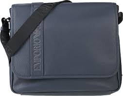 Maybe you would like to learn more about one of these? Sacs Emporio Armani Pour Hommes Toutes Les Tendances 2021 Stylight