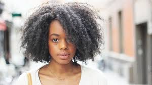 If your hair looks as though it's waning, a dose of olive oil can increase the vigor and make it shine. Ask Dr Kari Should You Grease And Oil Your Scalp Naturallycurly Com