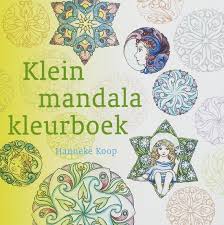 Als je eenmaal met een mandala kleurplaat bezig bent dan ben je volledig geconcentreerd en dit zal je helpen om in het hier en nu te zijn. Bol Com Klein Mandala Kleurboek H Koop 9789077247563 Boeken