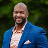 Dustin Elliott's Instagram, Twitter & Facebook