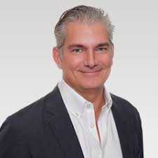 Chris McLoughlin Bio — Everyday Health Group