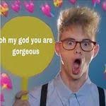 Daisy Besson's Instagram, Twitter & Facebook