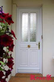 Porte D Entree Blanche Pvc Avec Fenetre Integree Modele Corot Porte Entree Pvc Porte Entree Vitree Porte Entree Maison