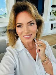 Going out or staying in, great jewelry makes any day better 💕  https://lisarobertson.commentsold.com/pages/new-this-week