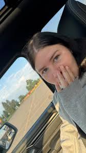 Onto the next chapter @macy.paquette. Your TRL skills sure came in handy  cleaning that dorm room today ✅✅.  #collegedorm#collegedormlife#collegedormdecor