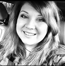 Keli Bennett's Instagram, Twitter & Facebook