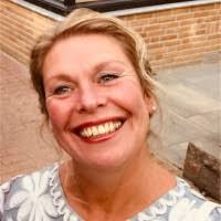 2900+ "Vanessa" profiles