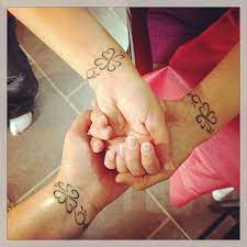 Pin By Traci Goebig On In My Future 3 Sisters Tattoo Tattoos Clover Tattoos