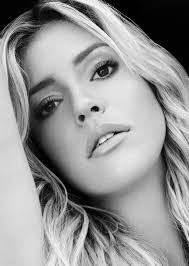 Jonathan Ressler's Instagram, Twitter & Facebook